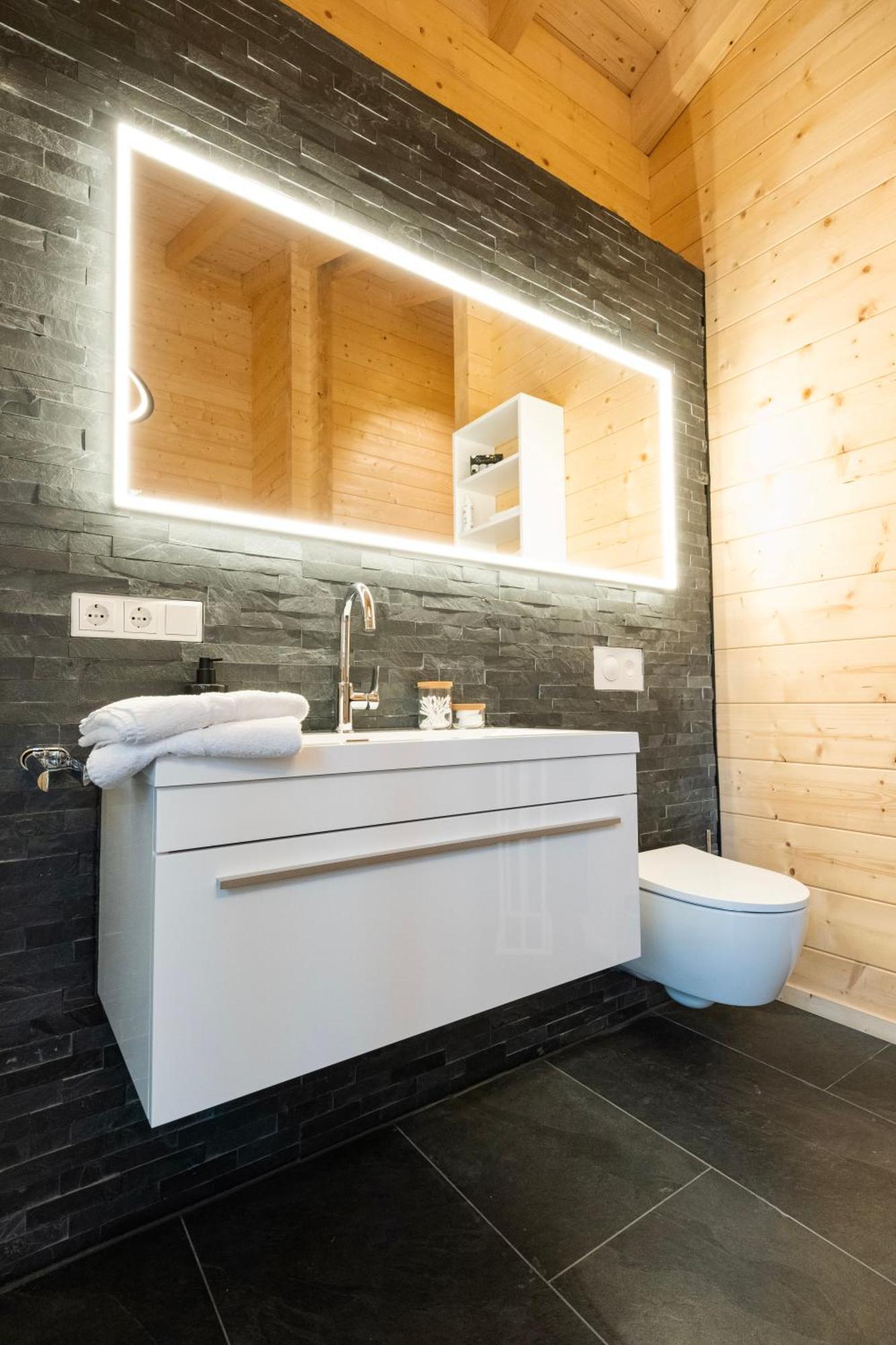 Netten Naturerlebnis Holz-Chalets Daun Dış mekan fotoğraf